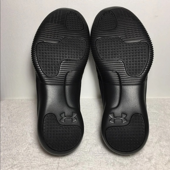 Under Armour - Picture 5 of 5